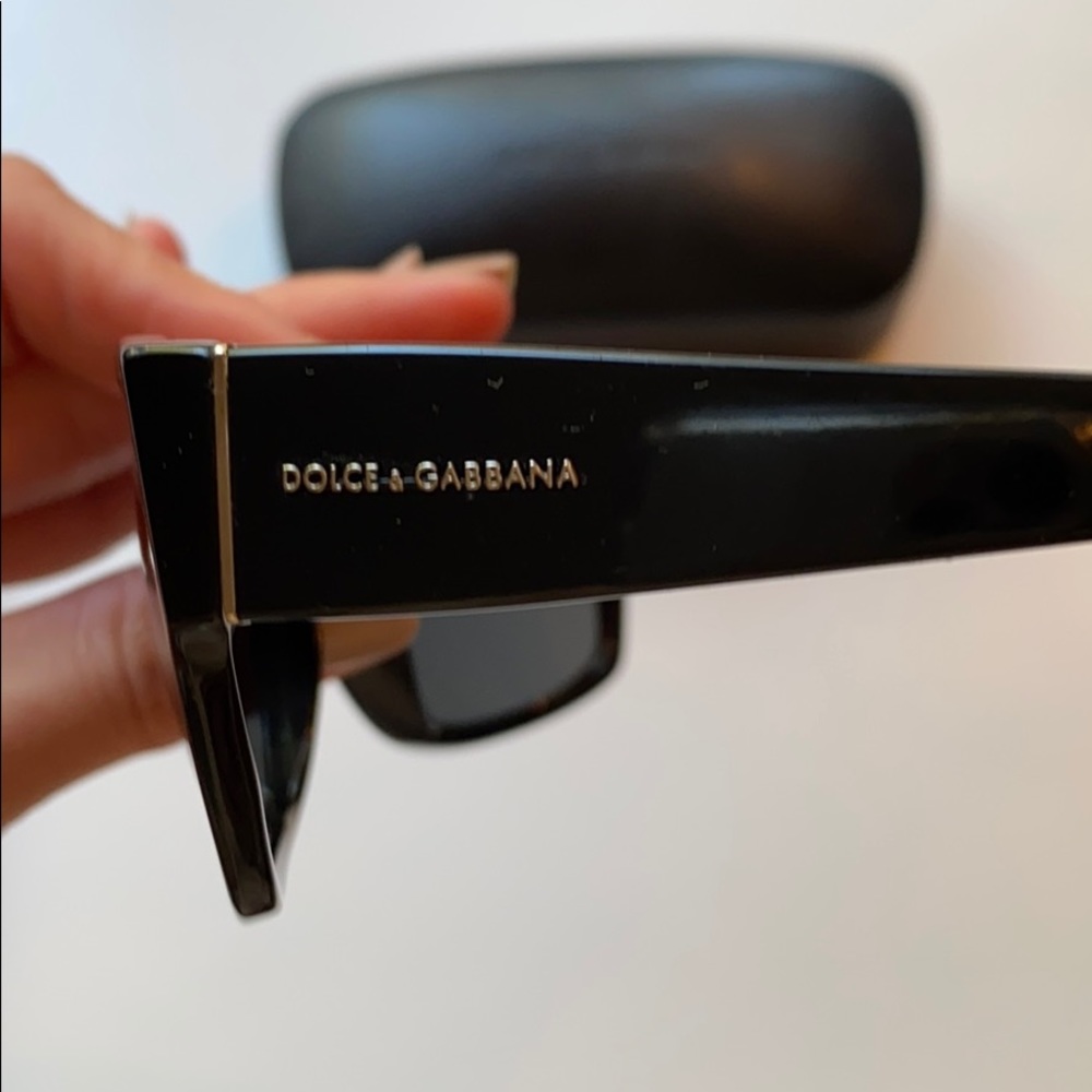 Dolce & Gabbana sunglasses - Picture 3 of 4